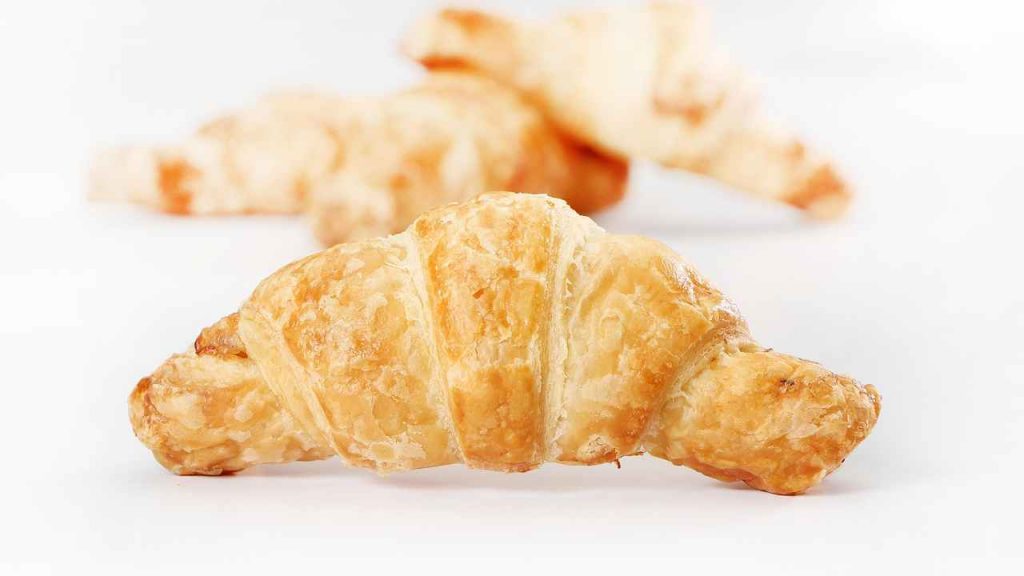 Cornetto a colazione: cosa succede al tuo corpo se lo mangiassi tutti i giorni | Parlano gli esperti