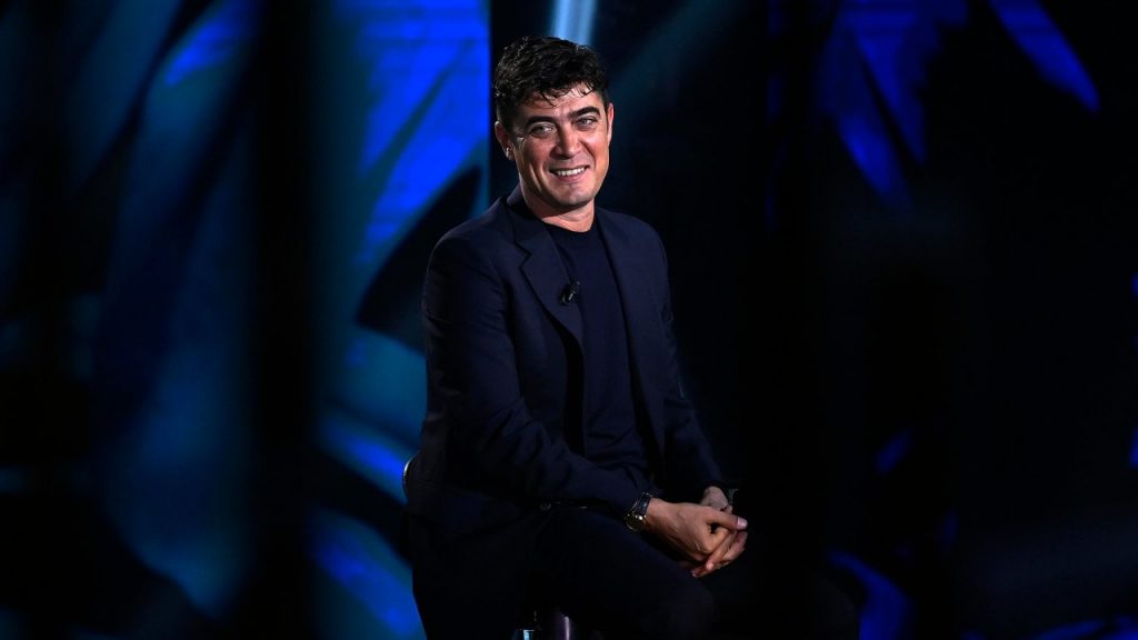 Riccardo Scamarcio, tutta la verità sui presunti tradimenti: lo ha svelato in diretta